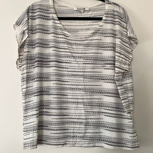F21 White T-shirt with Black Squiggles (L)